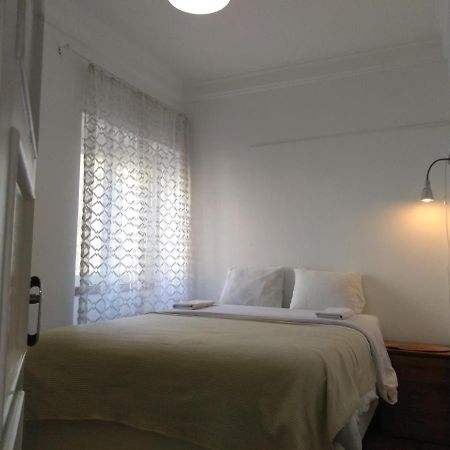Voyage Guest House Lisbona Esterno foto
