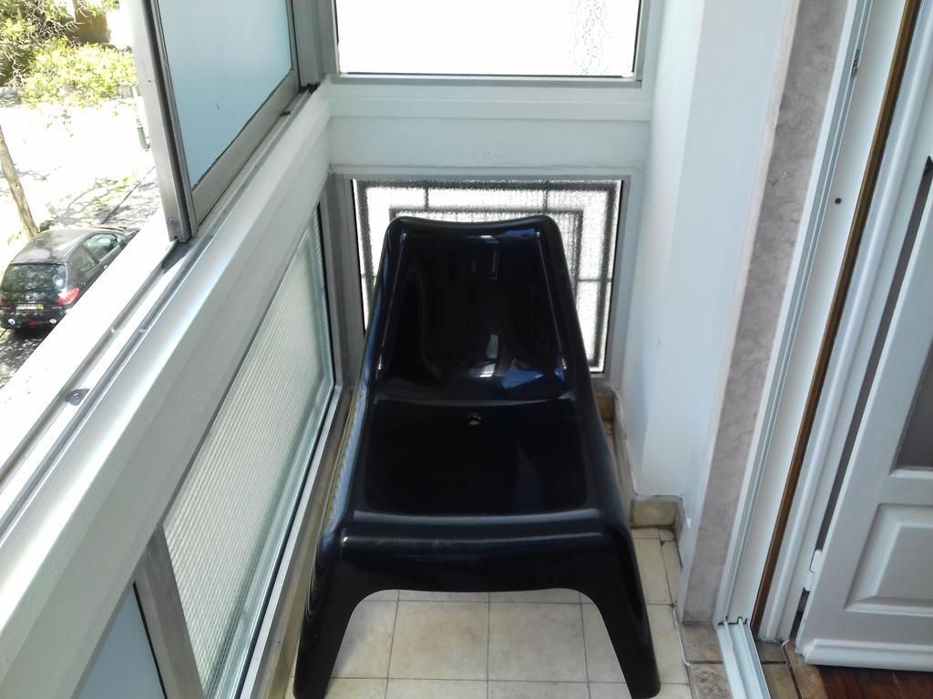 Voyage Guest House Lisbona Esterno foto