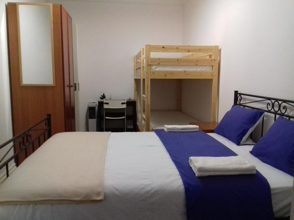 Voyage Guest House Lisbona Esterno foto