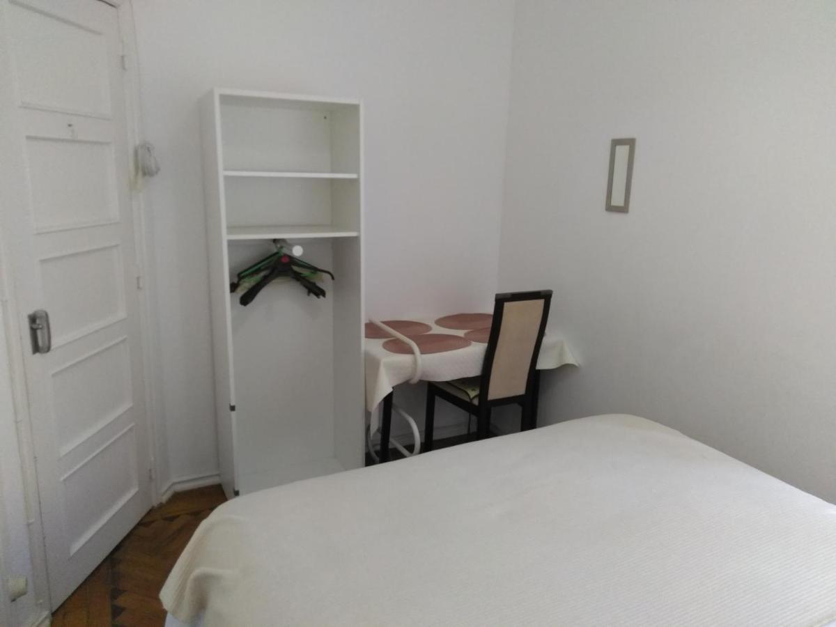 Voyage Guest House Lisbona Esterno foto